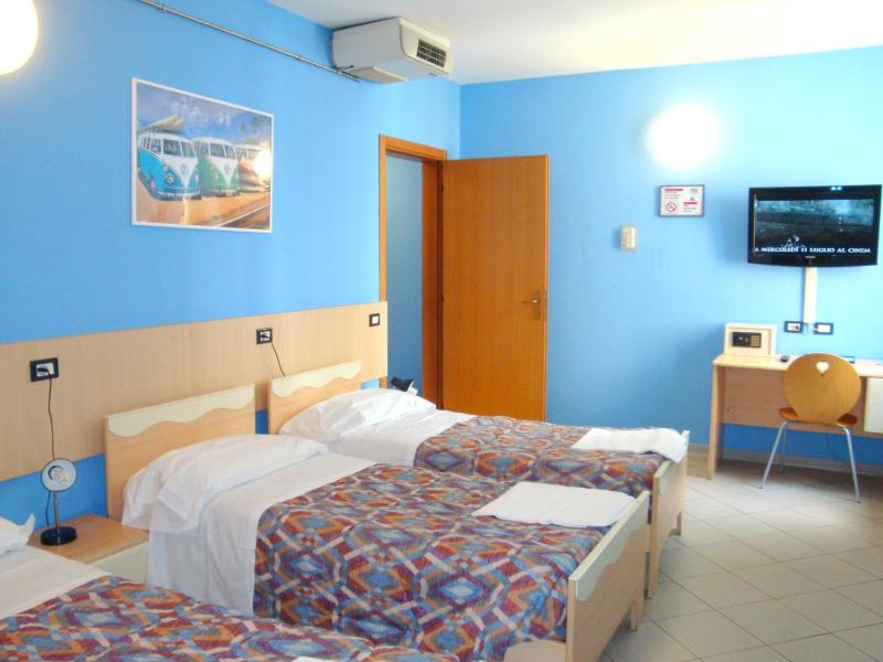 Central Hostel BG - image 31