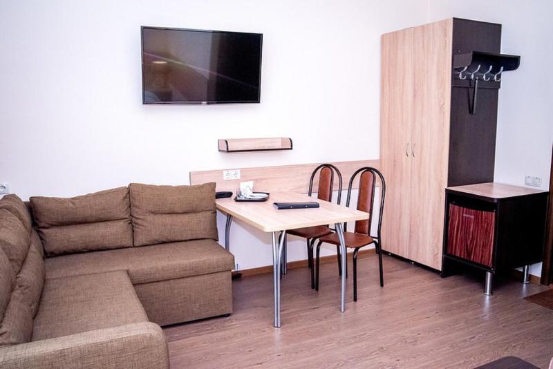 Superior Twin Room image 1