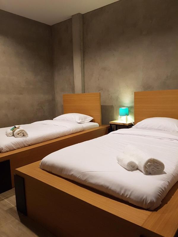 The Day Home Hotel - image 16