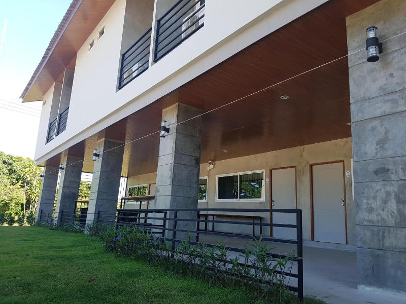 The Day Home Hotel - image 17