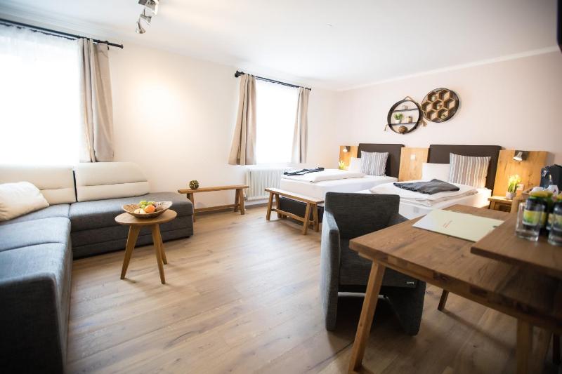 Junior Suite image 3