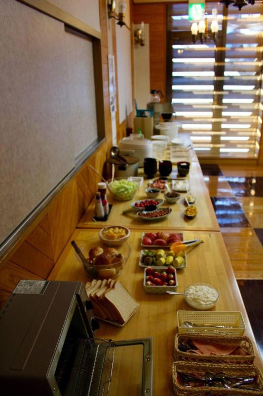 Refre Hotel - image 42