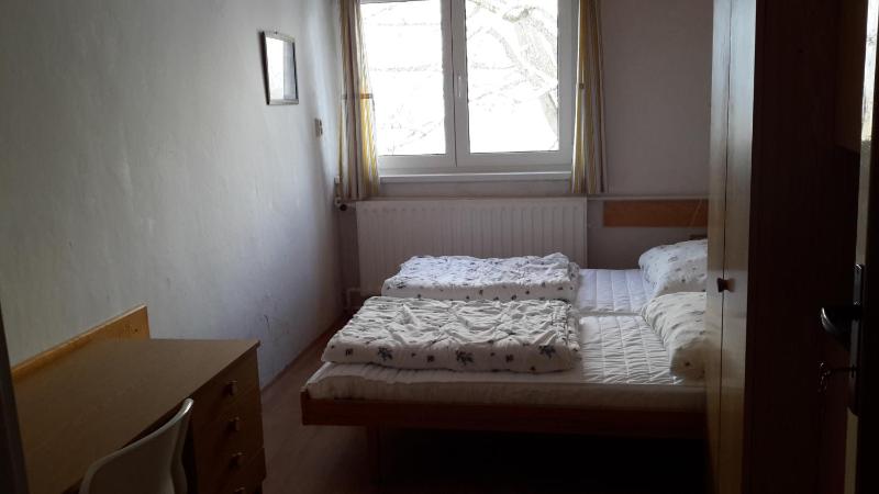 Double Room image 4