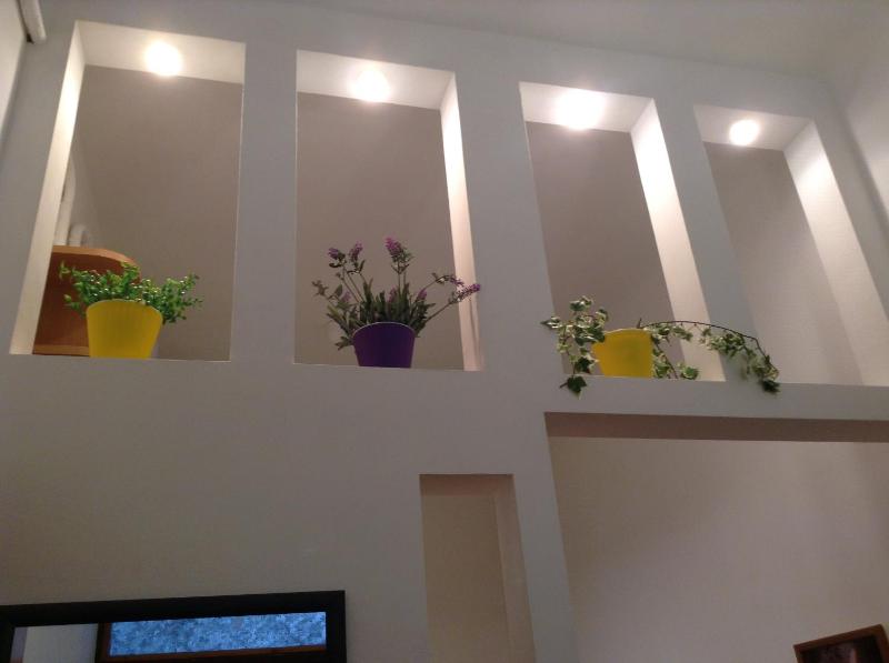 Family Stay in Lviv (2 Rooms + Kitchen) - image 11
