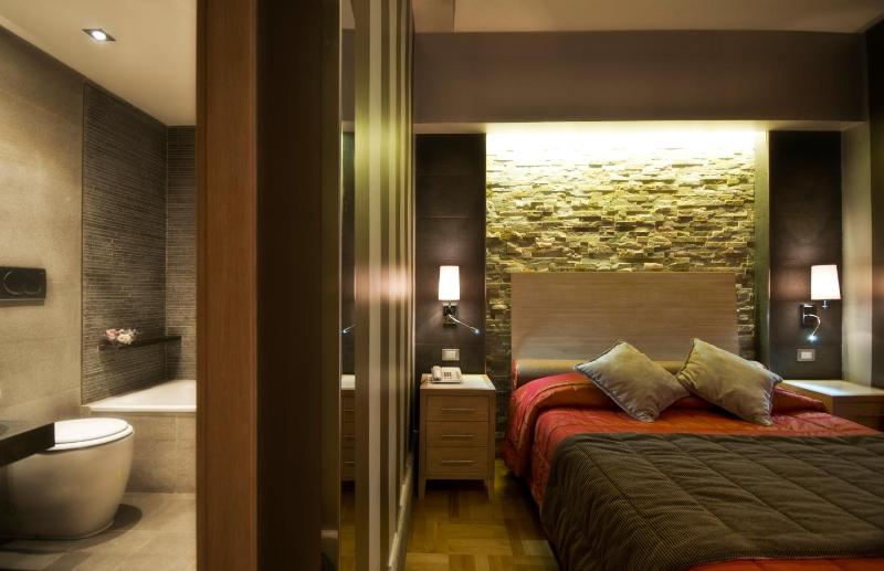 Executive Double or Twin Room image 3