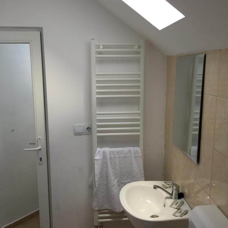 Standard Double Room image 2
