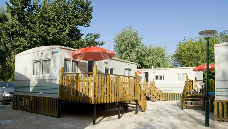 Mobile Home image 3
