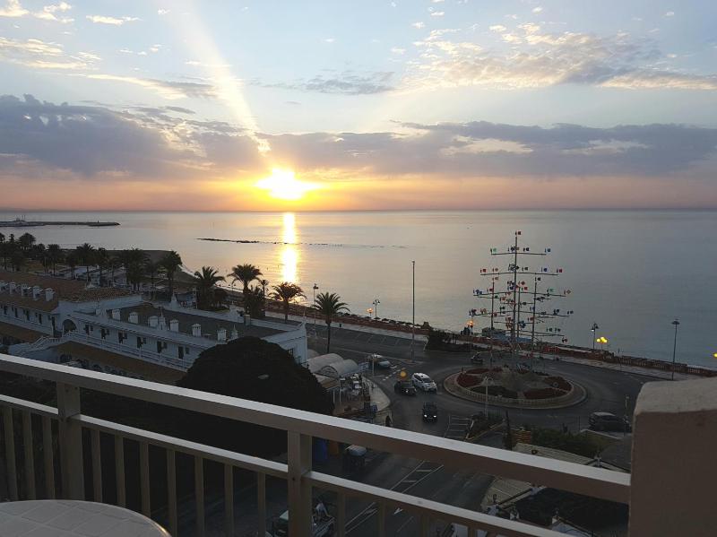 Sunny Beach - image 25