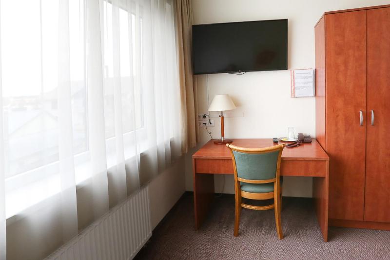 Economy Single Room image 4