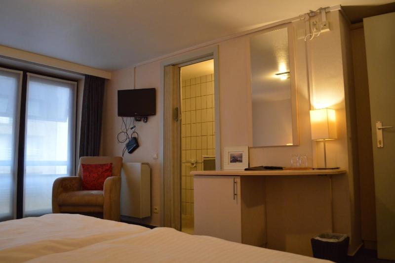 Hotel Honfleur - image 49