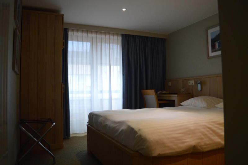 Hotel Honfleur - image 23