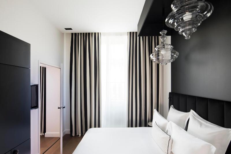 Prestige Suite image 2