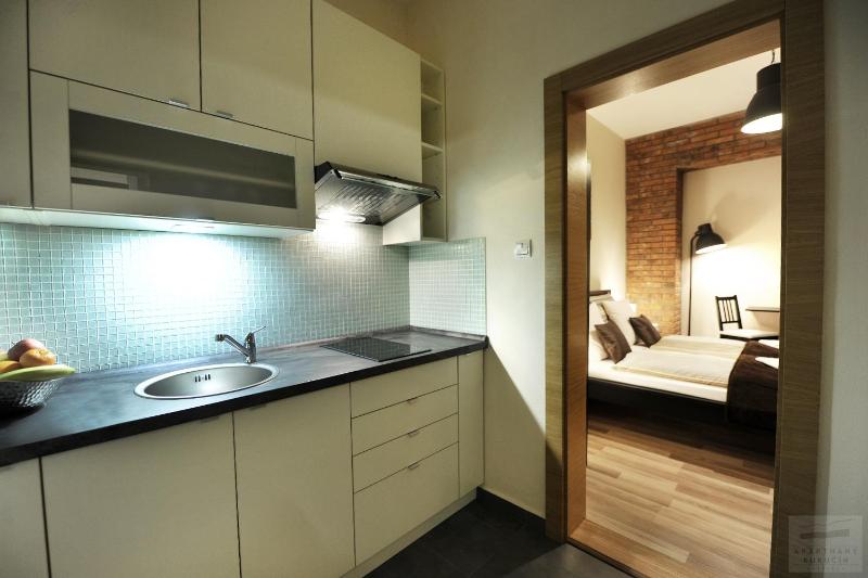 Deluxe Apartment image 2