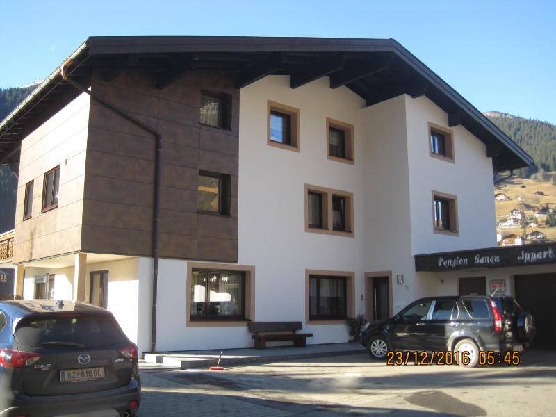 Apartment with Balcony image 2
