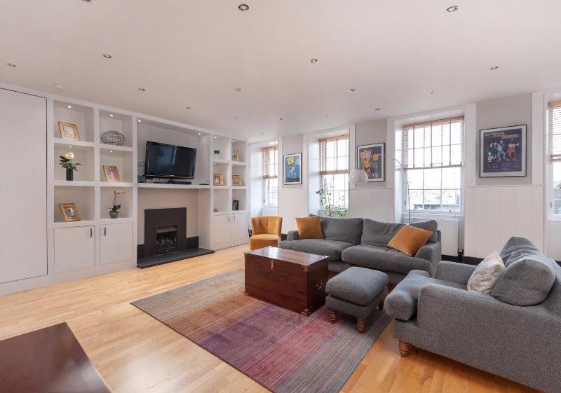 Two-Bedroom Apartment image 3