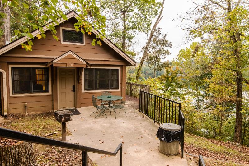 One-Bedroom House image 1