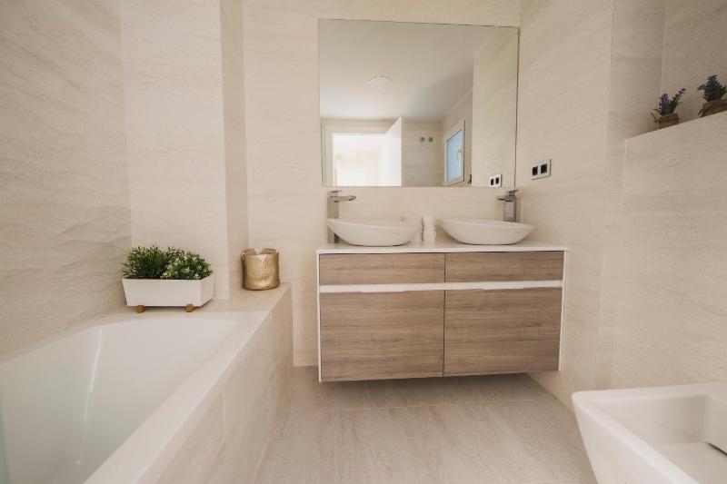 Superior Apartment with Balcony image 3