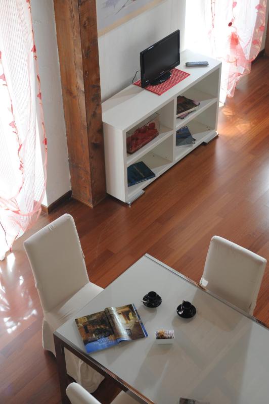 Triple Room - Split Level image 2