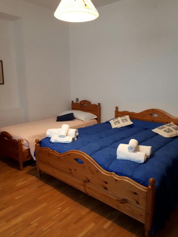 Double Room with Private Bathroom image 2