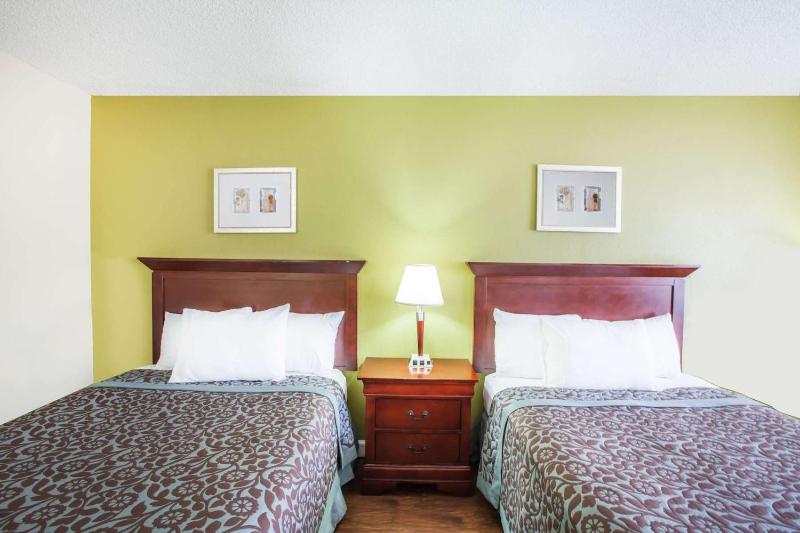 King Room - Disability Access/Non-Smoking