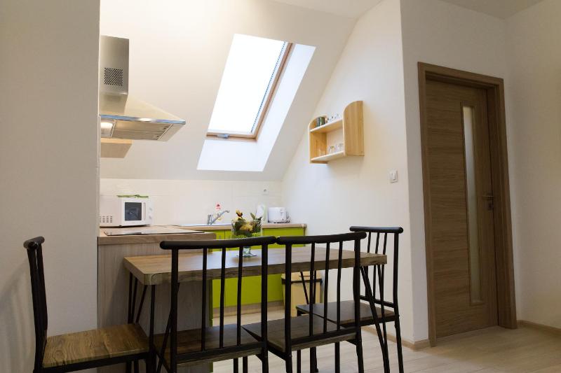 Standard Apartment image 3