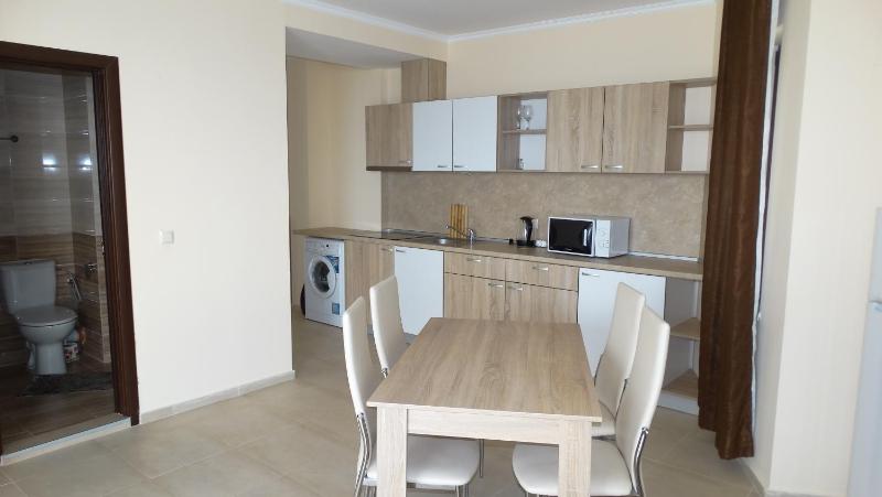 Apartment with Sea View image 4