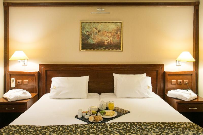 Standard Double Room- Ground Floor image 1