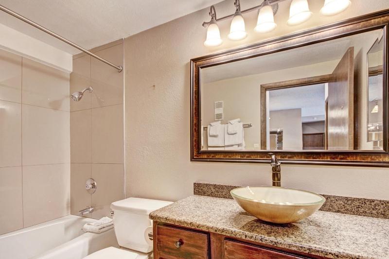 Two-Bedroom Apartment image 4