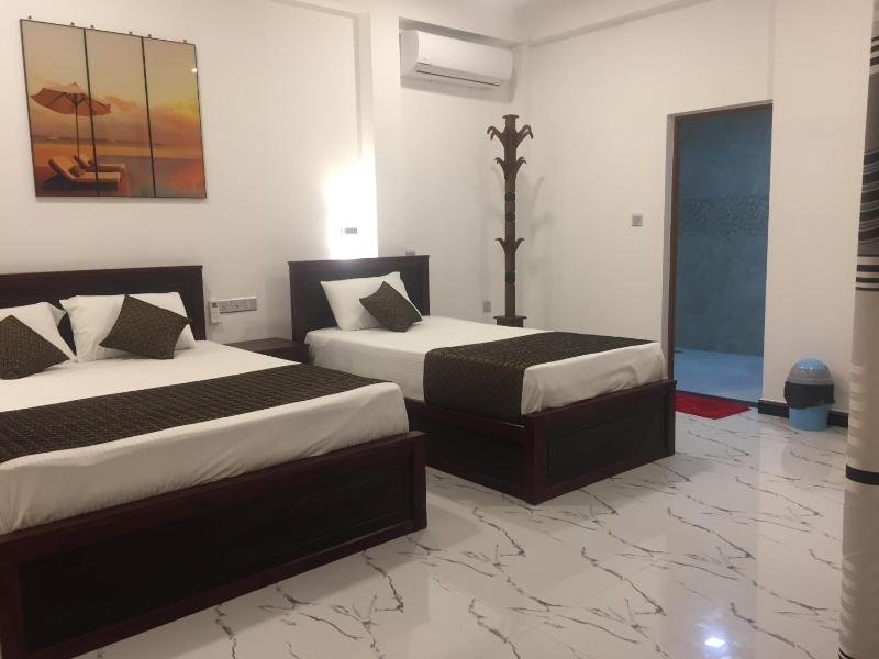 Blue Wings Beach Hotel - image 14