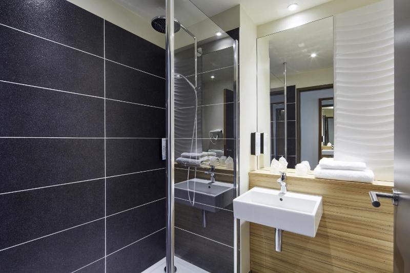 Superior Double Room image 1