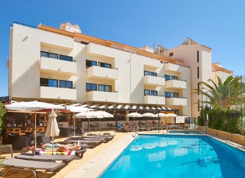 Oceanus Aparthotel - image 11