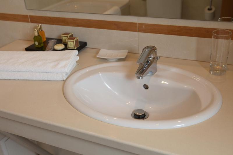 Junior Suite image 2