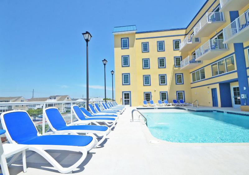 Crystal Beach Hotel - image 40