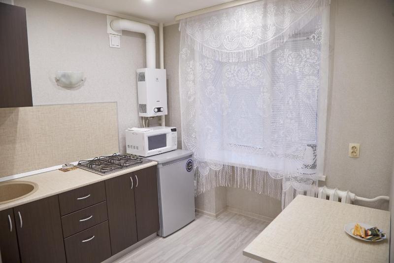 One-Bedroom Apartment image 2