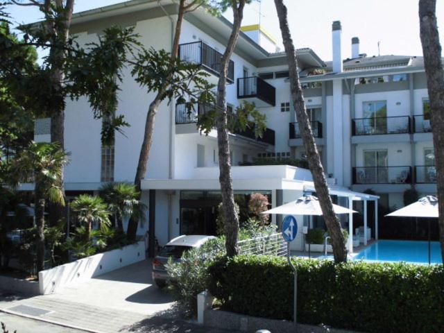 Suite Erica Lignano Hotel - image 31