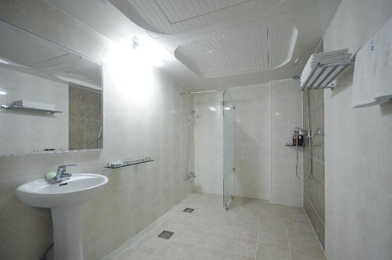 Family Hotel BNB - image 7