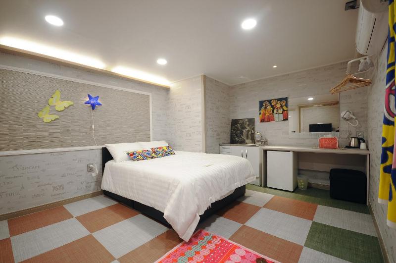 Family Hotel BNB - image 9