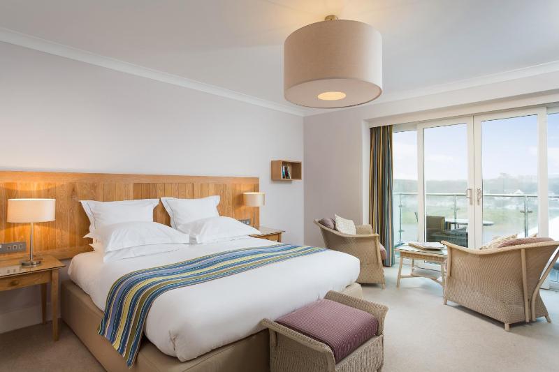 Deluxe Double Room image 2