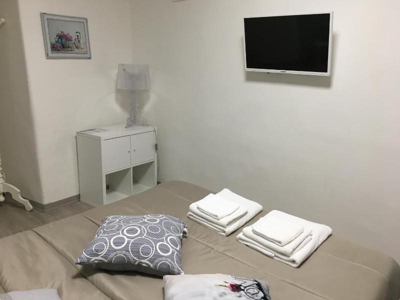 Deluxe Double Room image 4