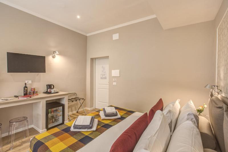 Superior Double Room image 2