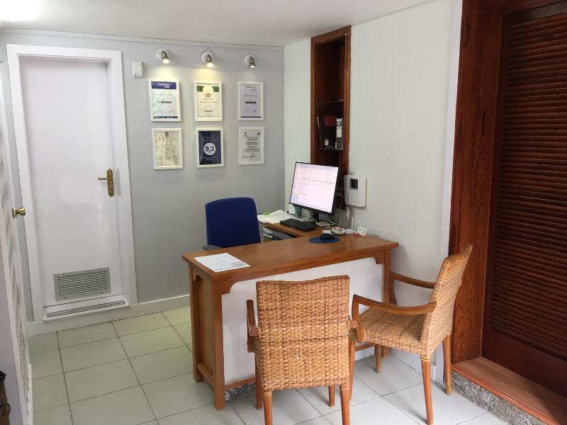 Apartamentos El Paseo - image 27