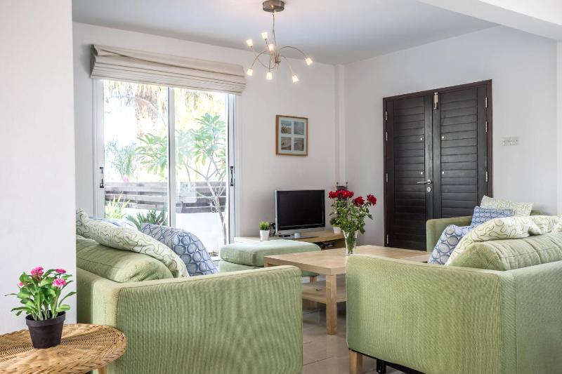Three-Bedroom Villa image 1