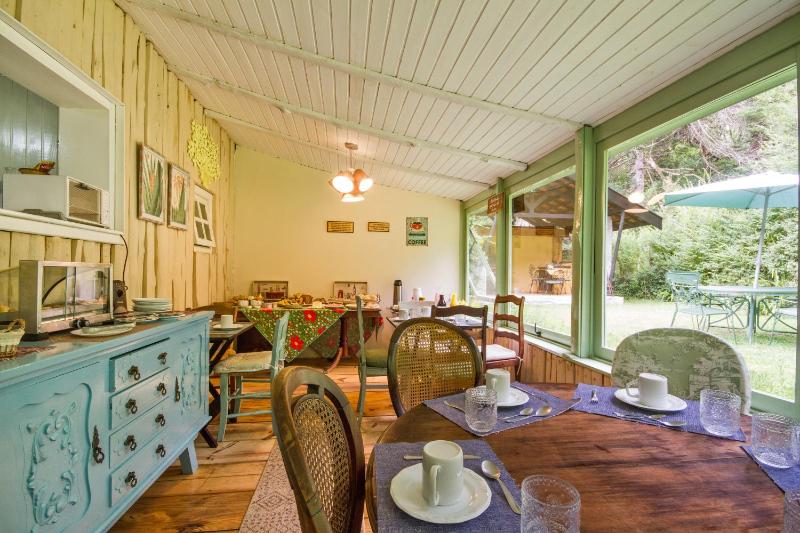 Pousada Casa Mantiqueira - Próxima ao Capivarí e opções de Hidromassagem - image 6