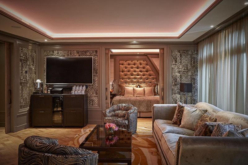 Hotel TwentySeven - Small Luxury Hotels of the World - image 2