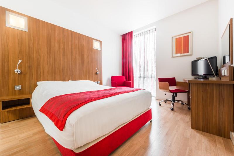Ramada Encore by Wyndham Leicester City Centre - image 47