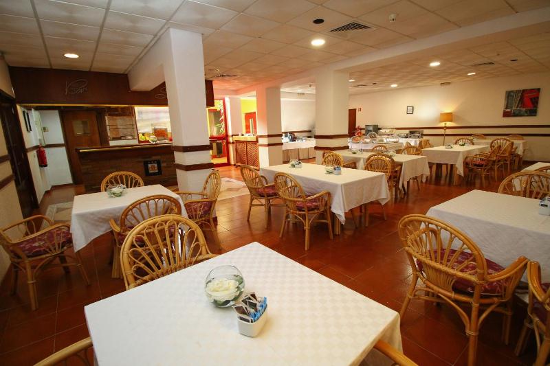Best Western Hotel Dom Bernardo - image 15