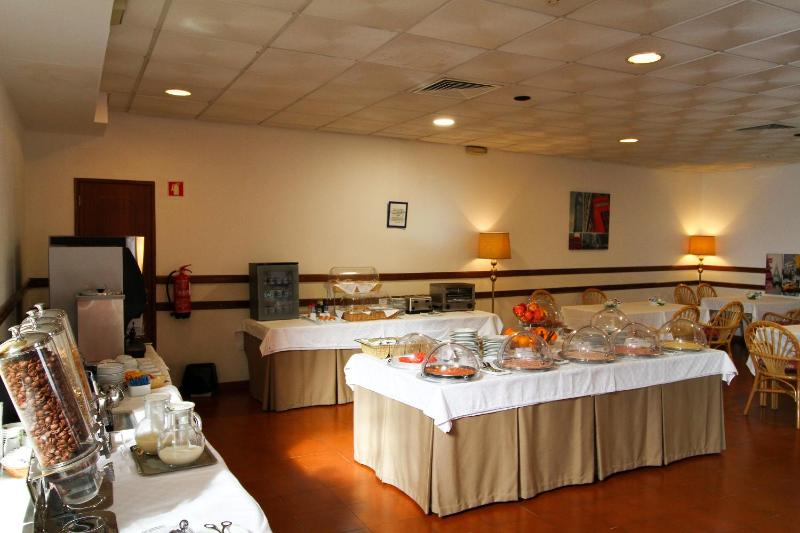Best Western Hotel Dom Bernardo - image 41