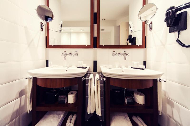 Master suite with canal view image 3