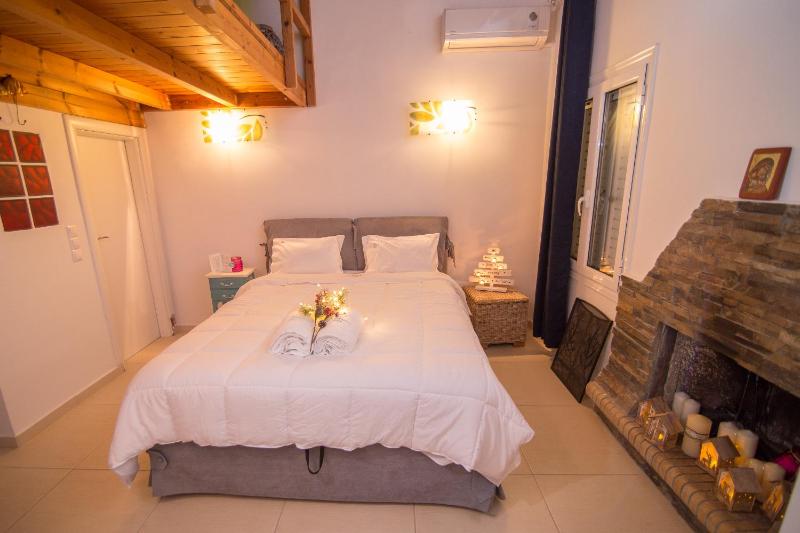 Kalamata Suites by 