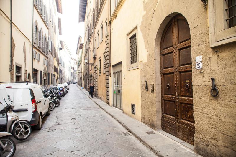 Apartment with Terrace image 2